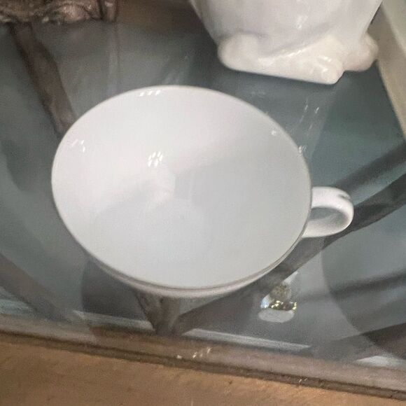 At Regis vintage Fine China set of 3 Elegant White Teacups with Silver Trim - Picture 4 of 9